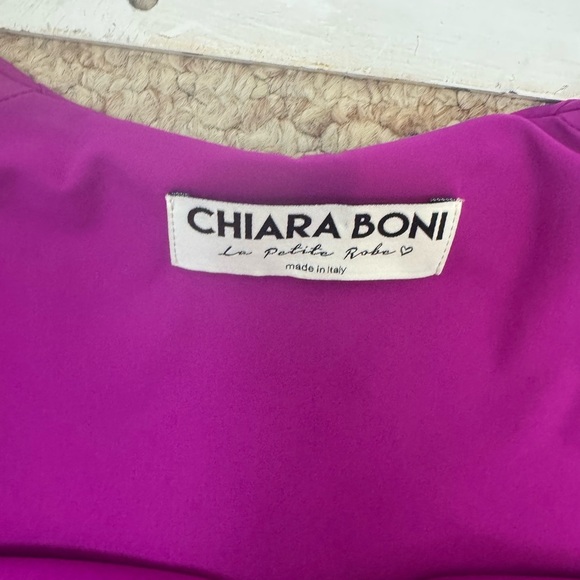Chiara Boni Elegant Fitted Formal Ingalee Square-Neck Peplum Dress Size 38. H9 - Picture 12 of 16